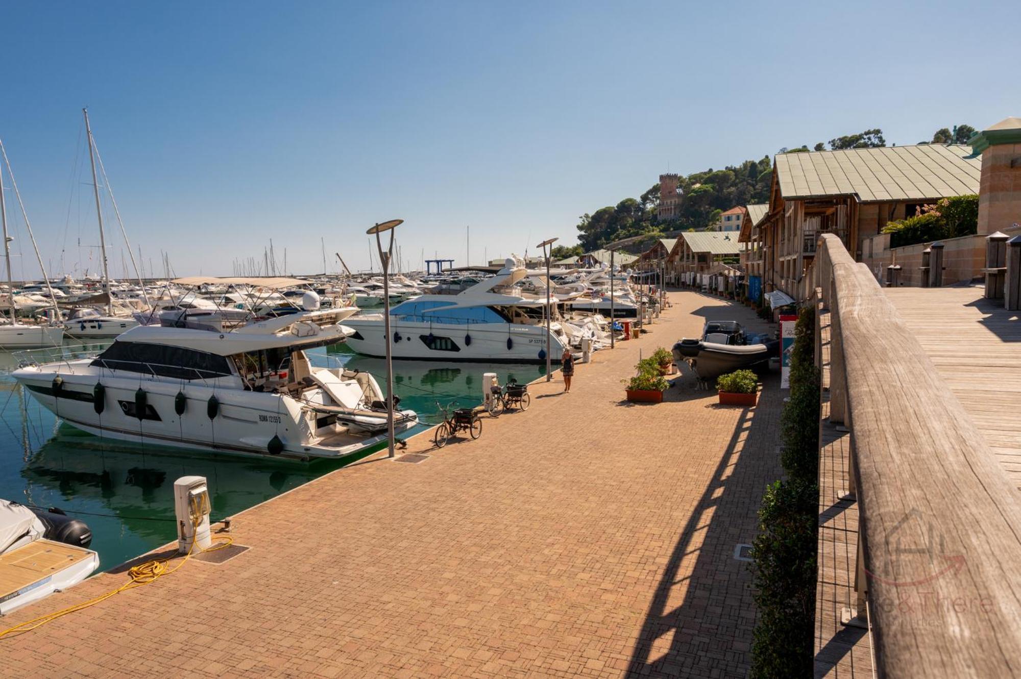 Garden & Sea View - Free Beach Access And Garage - Wifi Varazze Esterno foto