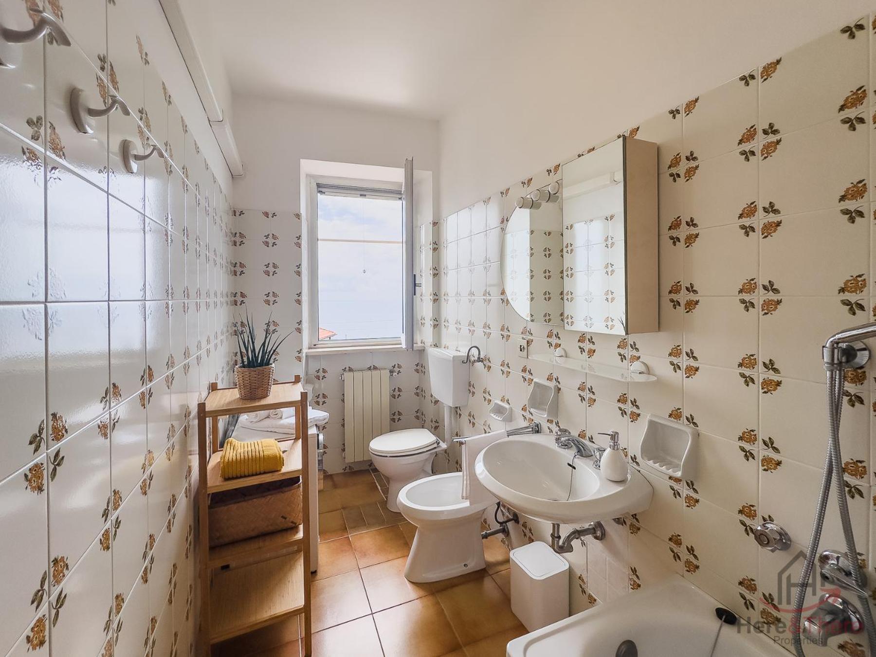 Garden & Sea View - Free Beach Access And Garage - Wifi Varazze Esterno foto